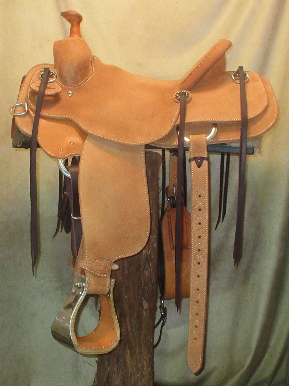 Cowboy Saddle, Natural 15" | 15070